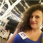 Insegnante di storia dell'arte, laureata alla sapienza con il massimo dei voti offre lezioni private in tutte le materie